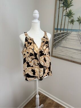 ROSE+OLIVE Women's Sleeveless, Deep V, Black And Gold Blouse With Tassels Size M